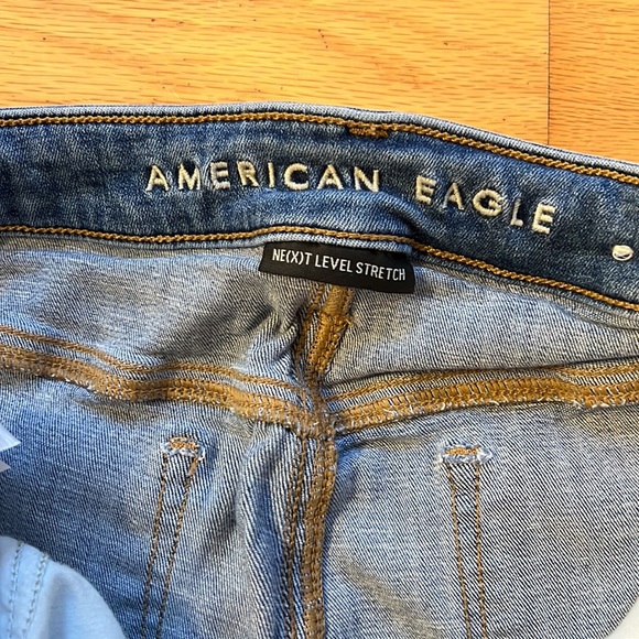 American Eagle Jeans - Picture 5 of 9